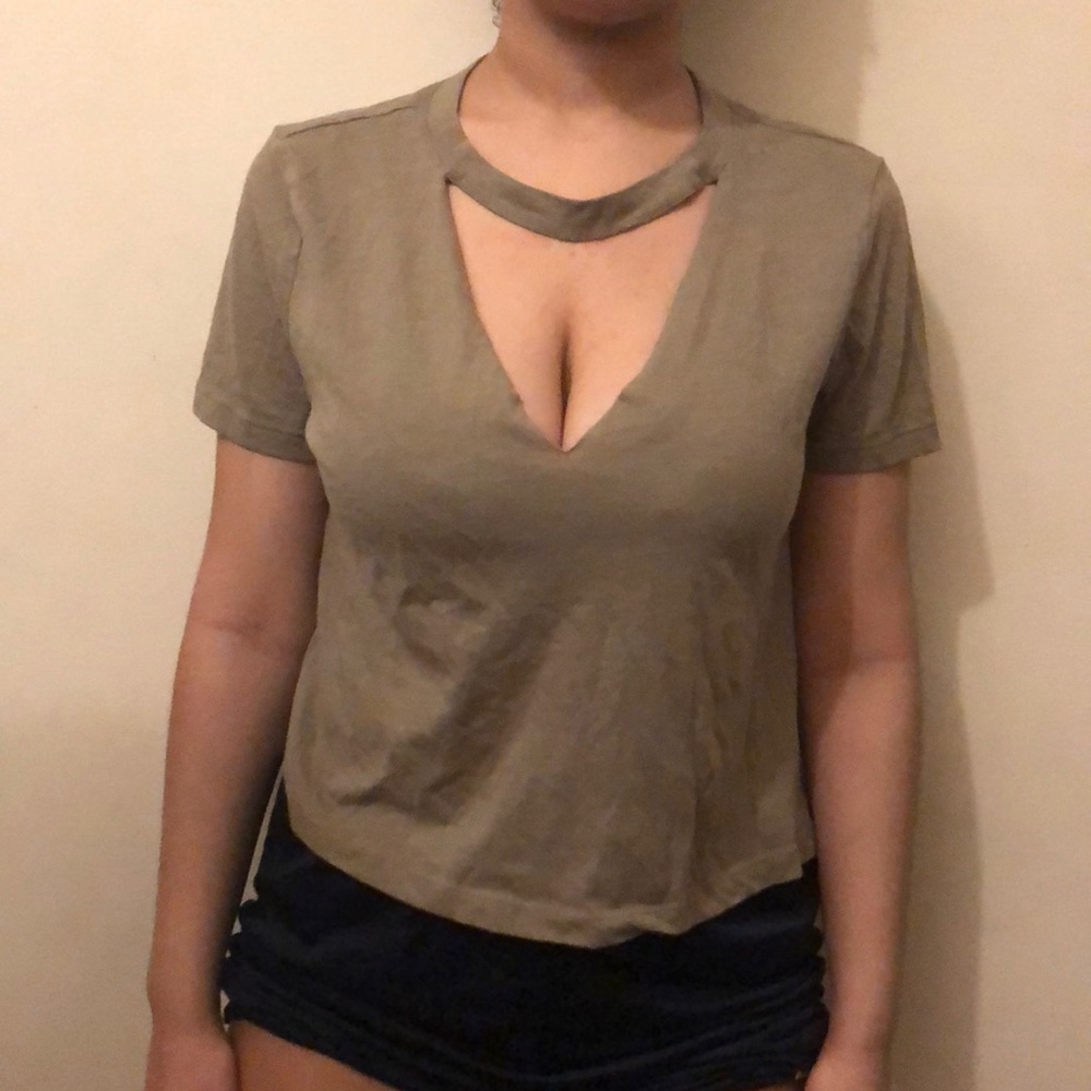 Short sleeve cutout shirt olive green BOGO DEAL